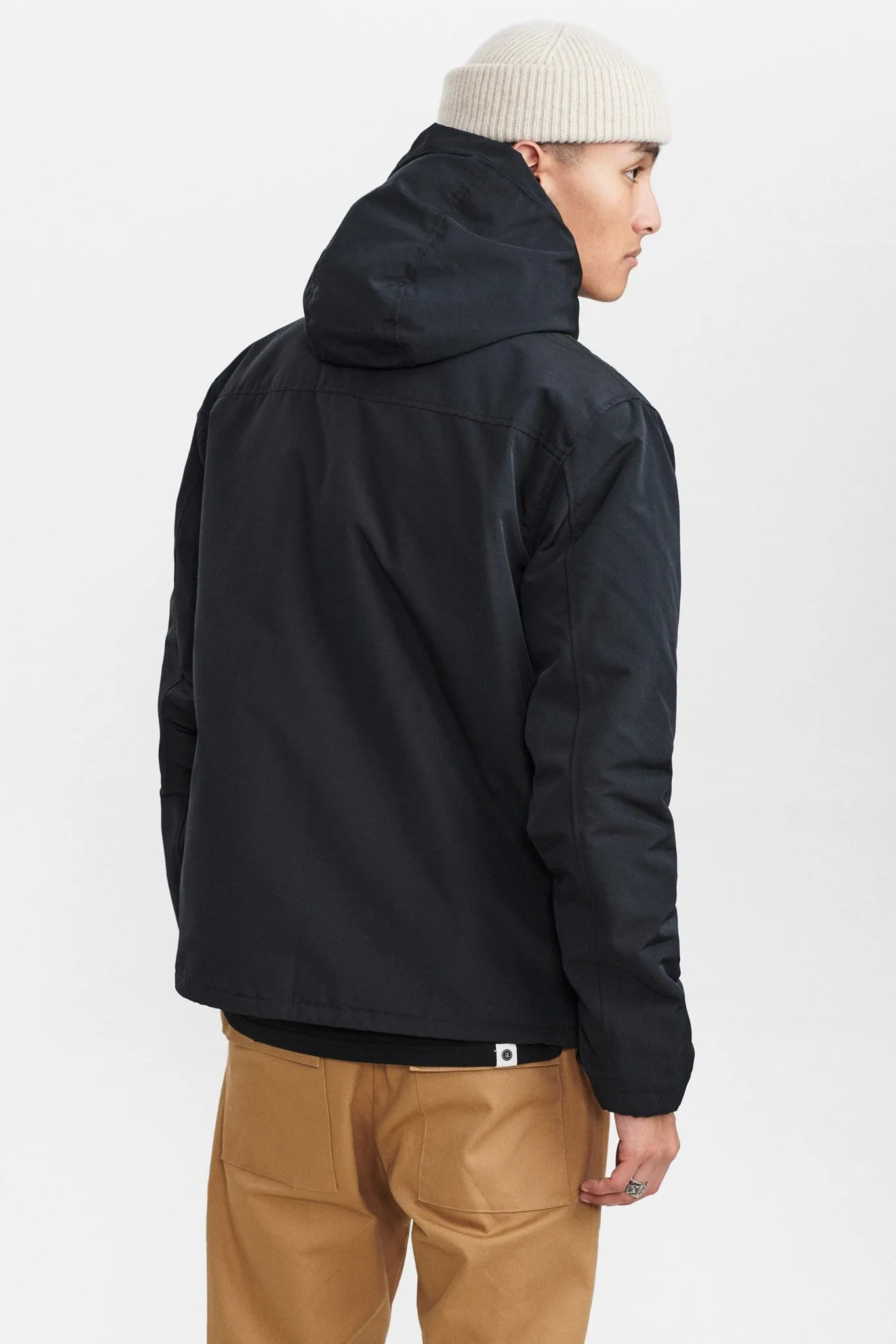 AKBENT SHORT NYLON JACKET - Caviar