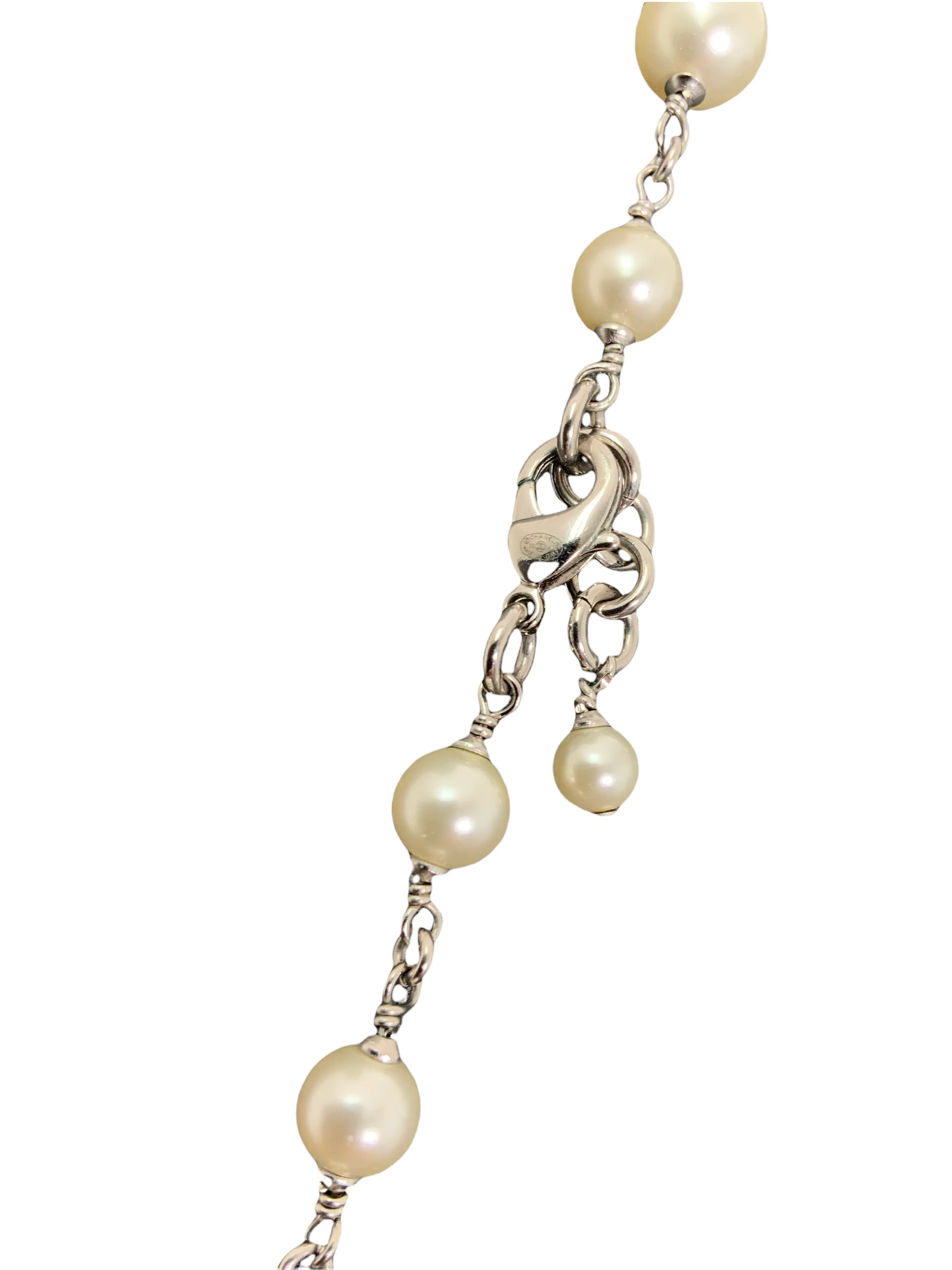 CHANEL Timeless Classic Pearl 5 Crystal CC Logo Necklace