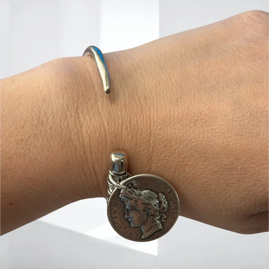 COOLSKIN COIN CUFF BRACELET