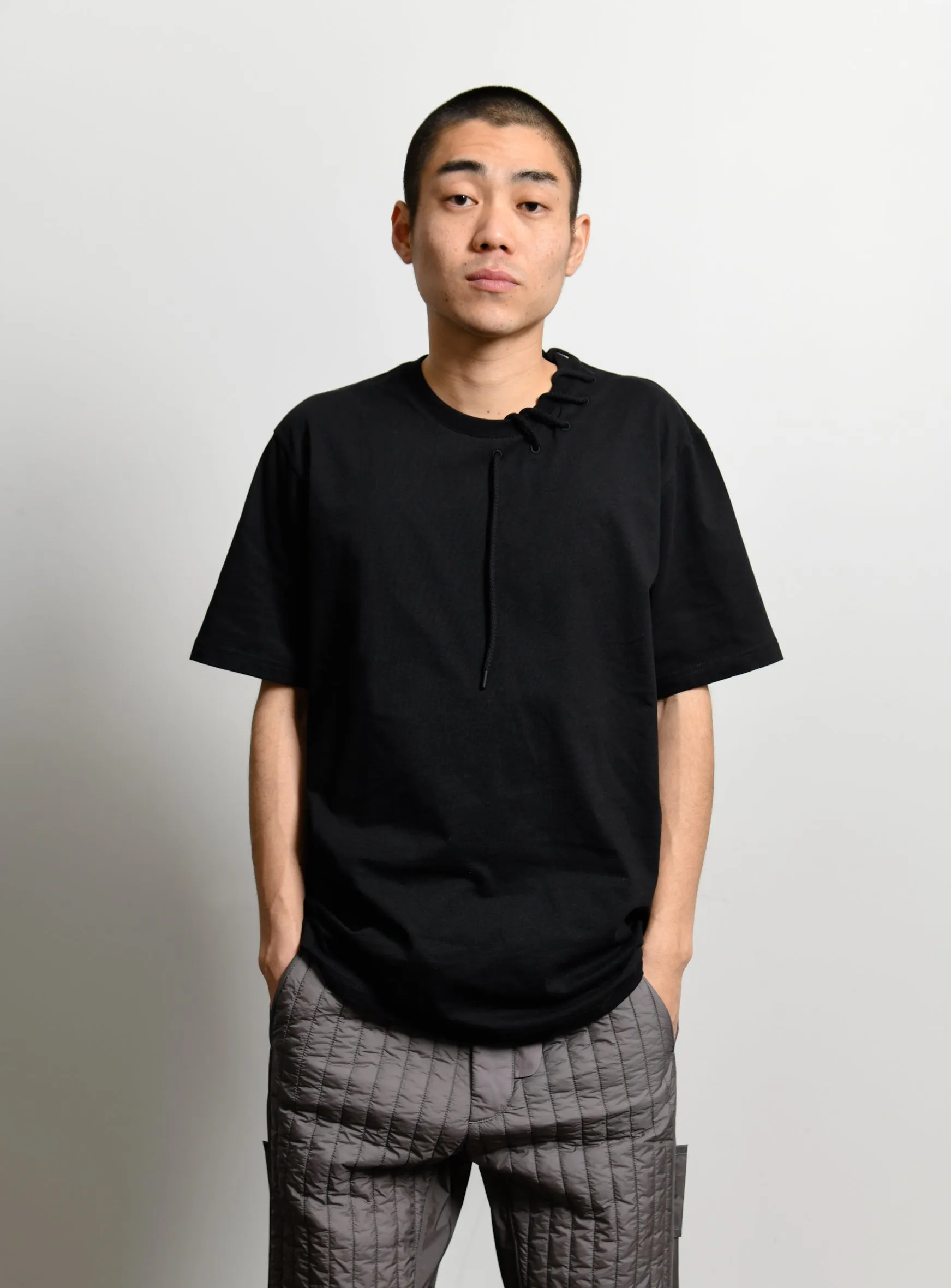 Laced Tee Black