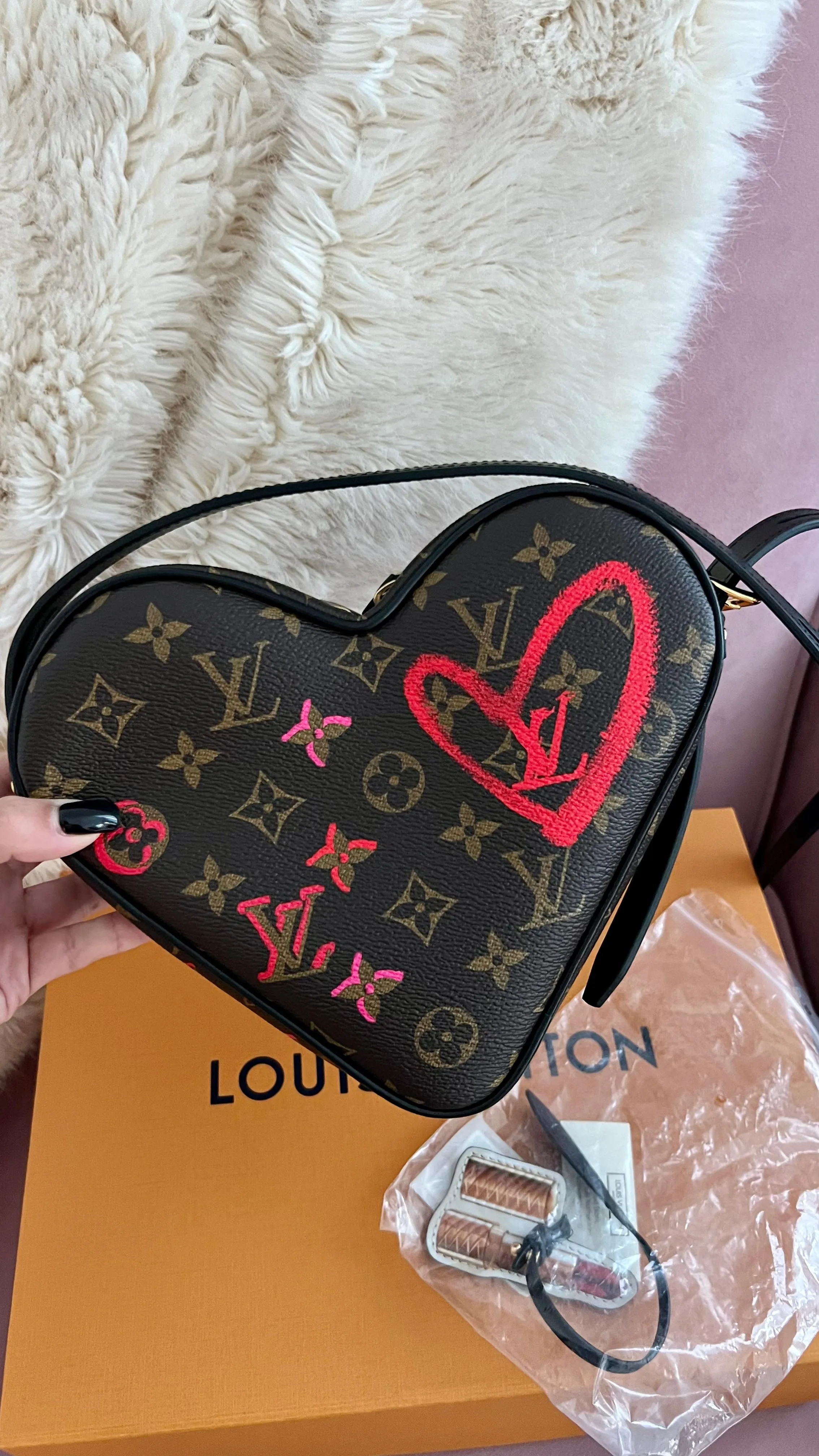 Louis Vuitton Fall In Love Sac de Couer Bag