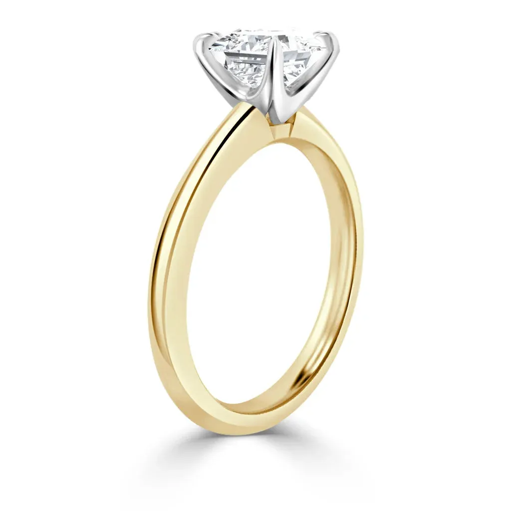 Lucy - 18ct Yellow Gold - Radiant