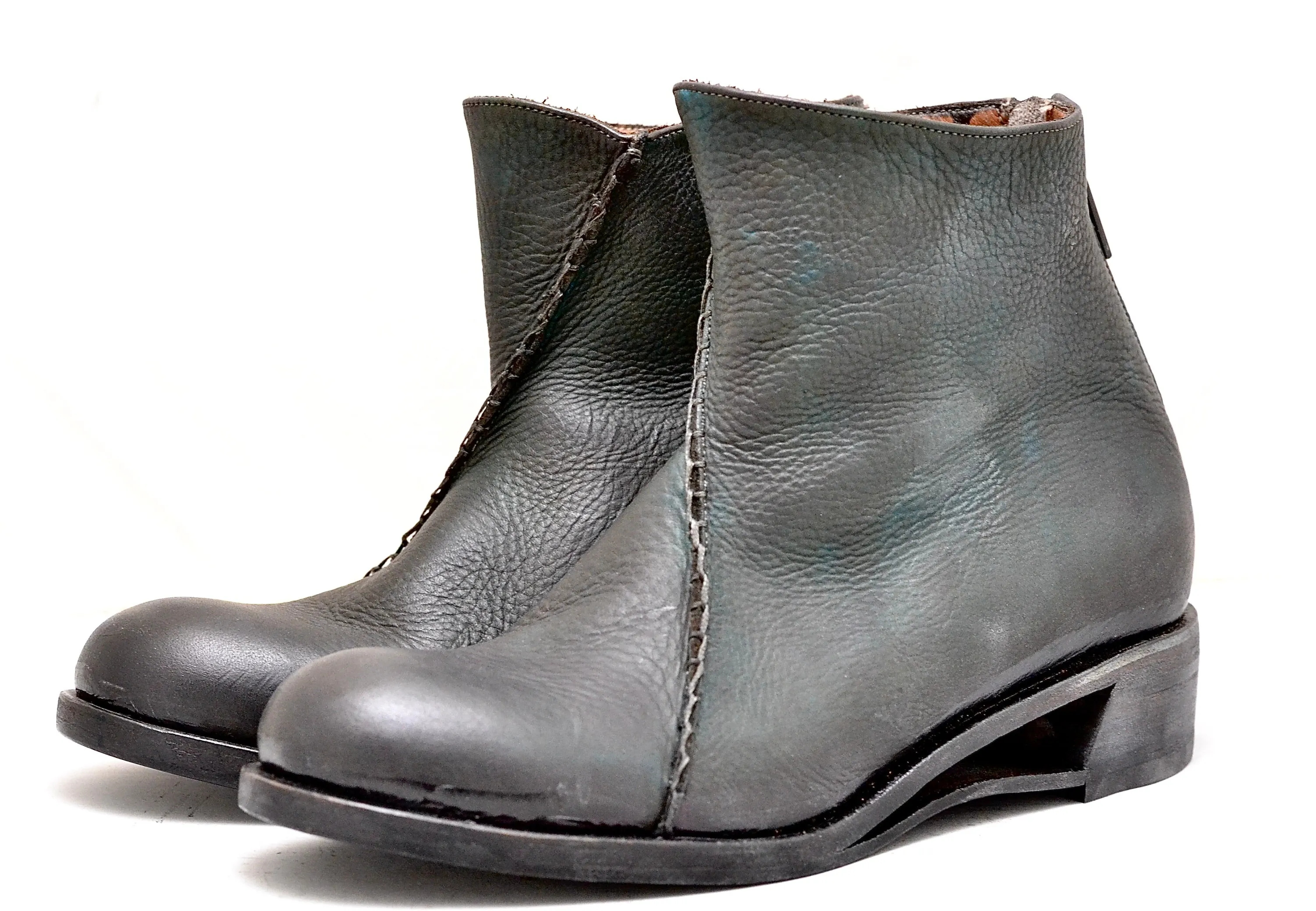 Zip back boot  | black blue | Yak